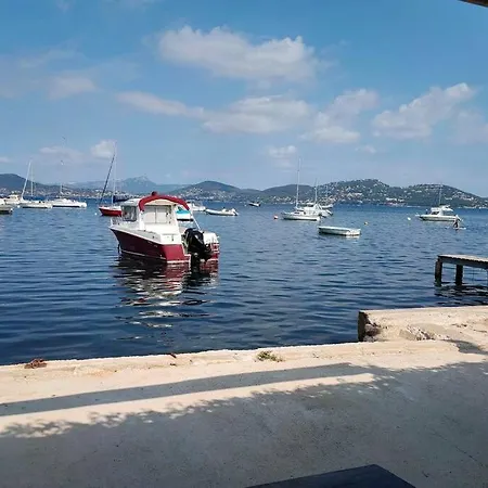 Maison De Pecheur Pieds Dans L'Eau- Lesclesdenicole アパート *